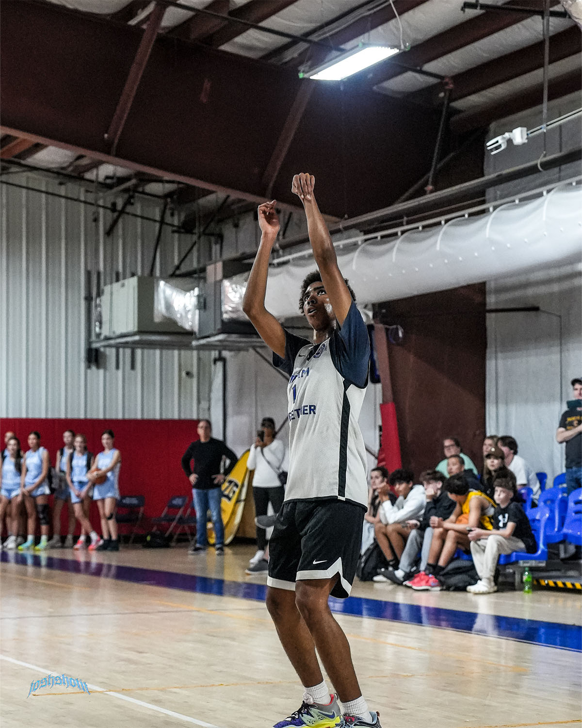 Team Together athletes and coaches on court